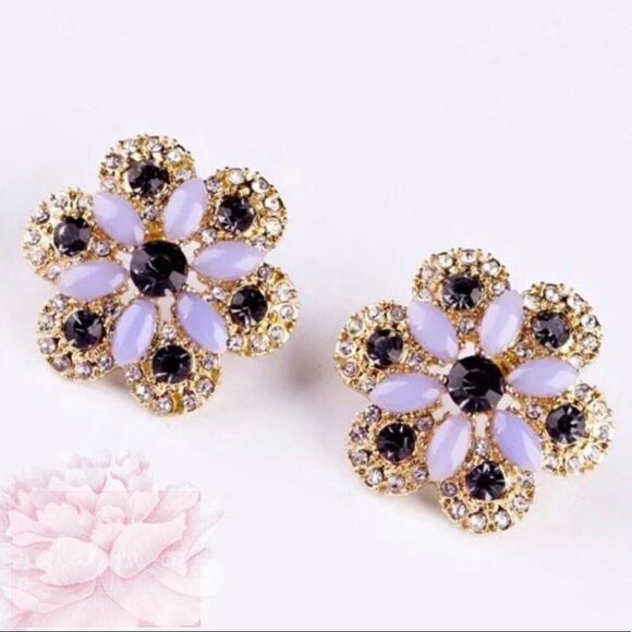 STUNNING High-End Crystal and Resin Purple Opal Studs - Picture 2 of 5